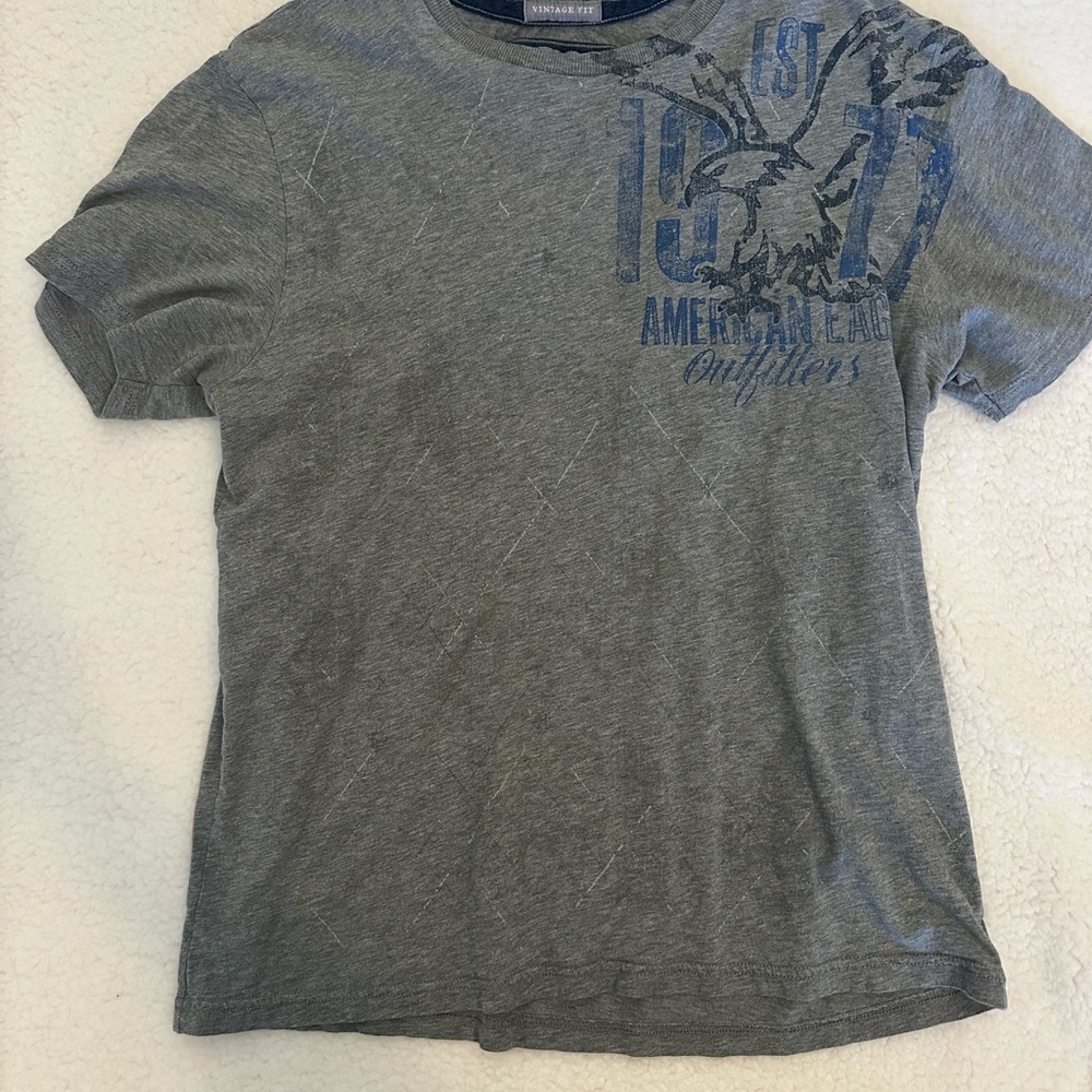 American Eagle Outfitters Heather Gray Tee with Blue Graphic